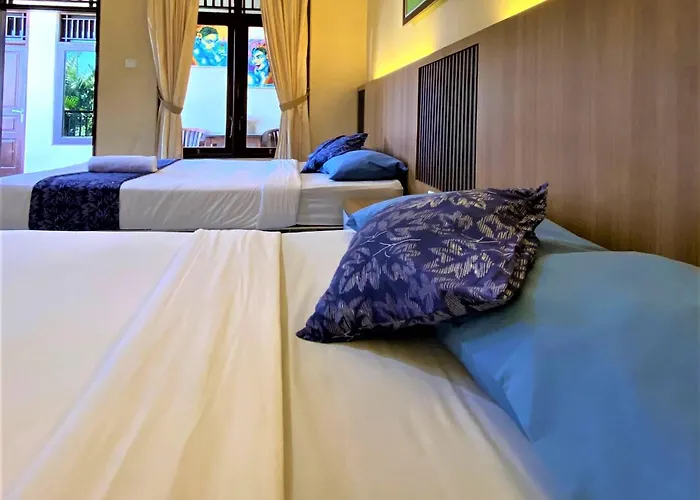 Mira Hotel 3*